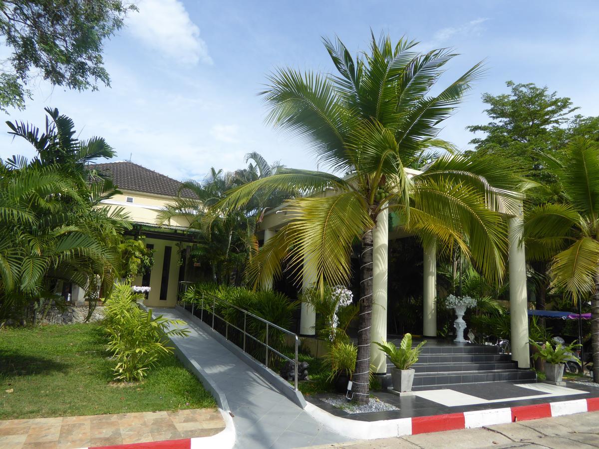 Oasis Garden & Pool Villa at VIP Resort Ban Phe Exterior foto
